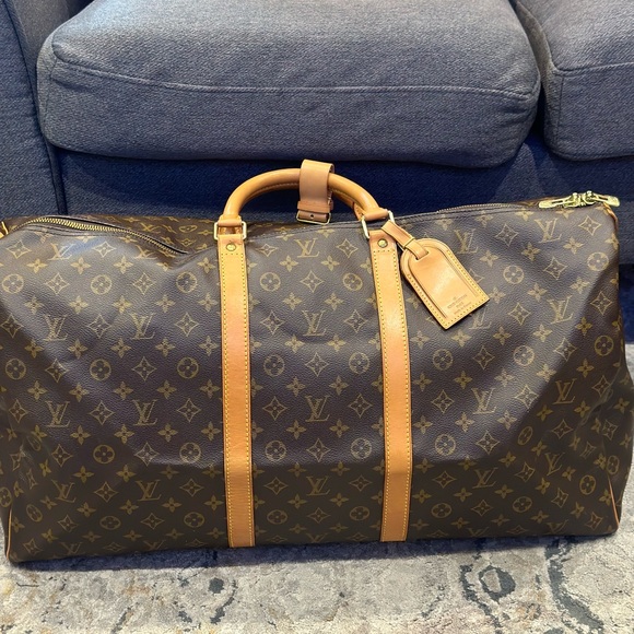 Louis Vuitton Handbags - Louis Vuitton keepall 60